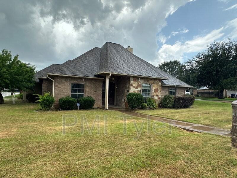 2 Baylee Dr - Photo 2 of 18