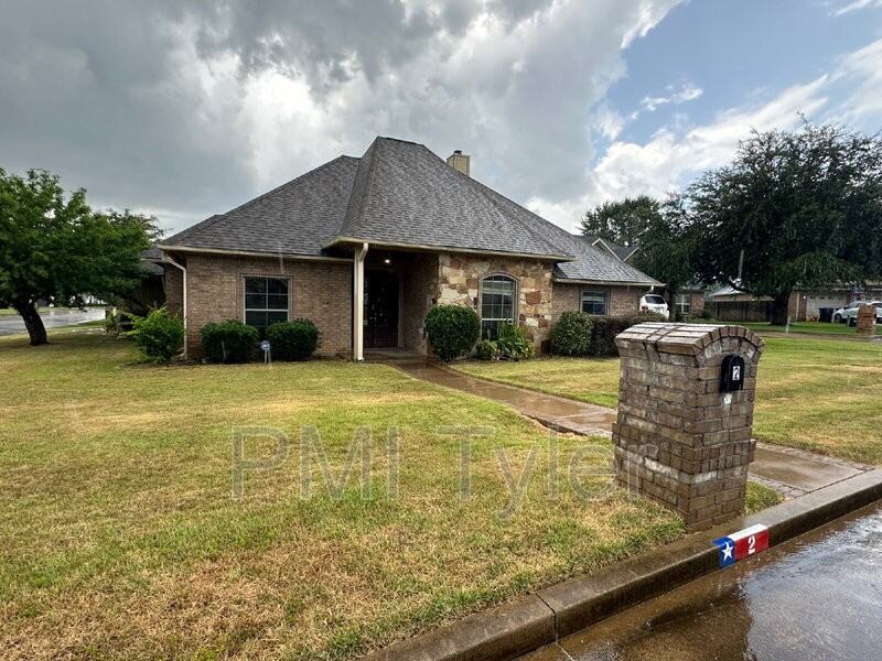 2 Baylee Dr - Photo 3 of 18