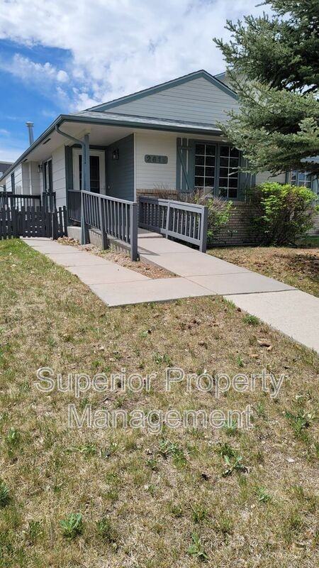 2619 Sagebrush Ave - Photo 2 of 19