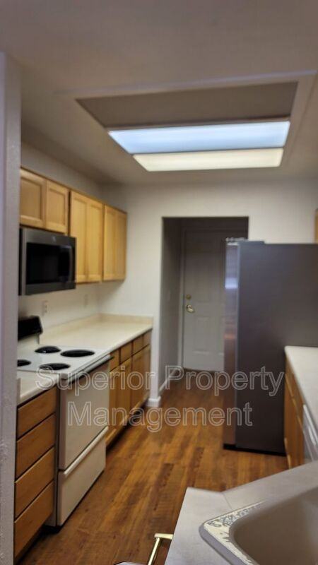 2619 Sagebrush Ave - Photo 5 of 19