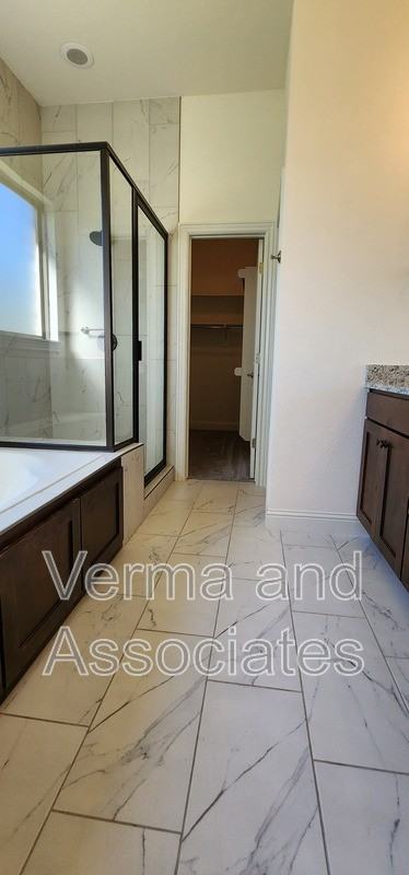 5203 Sw Kemptown Pl - Photo 5 of 17