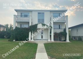 featured image of 3815 Princess Dr