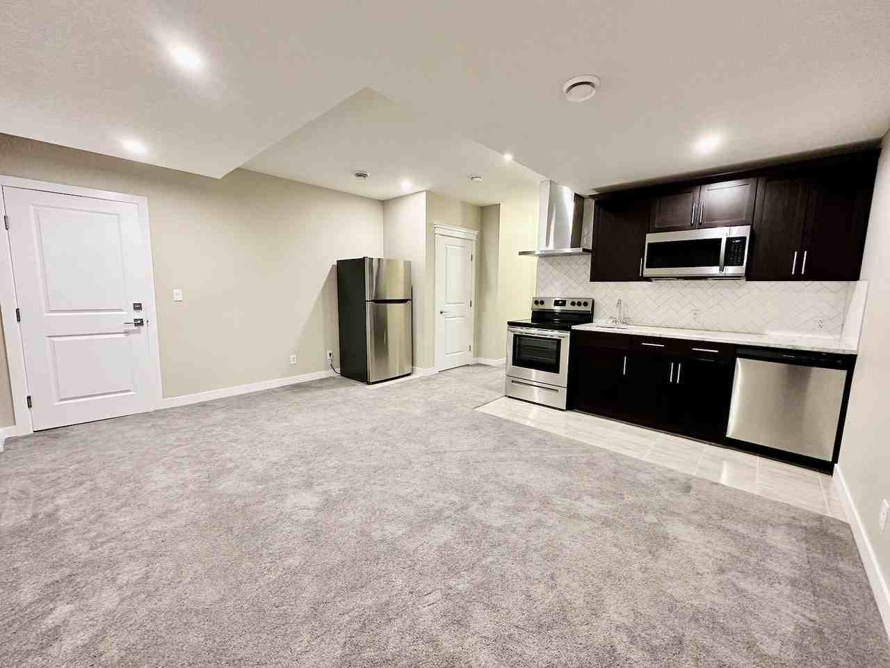 Lower, 109 Evanscrest Road NW - Photo 6 of 12