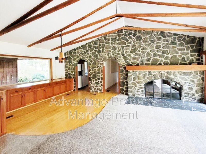 22876 Alsea Hwy - Photo 4 of 10