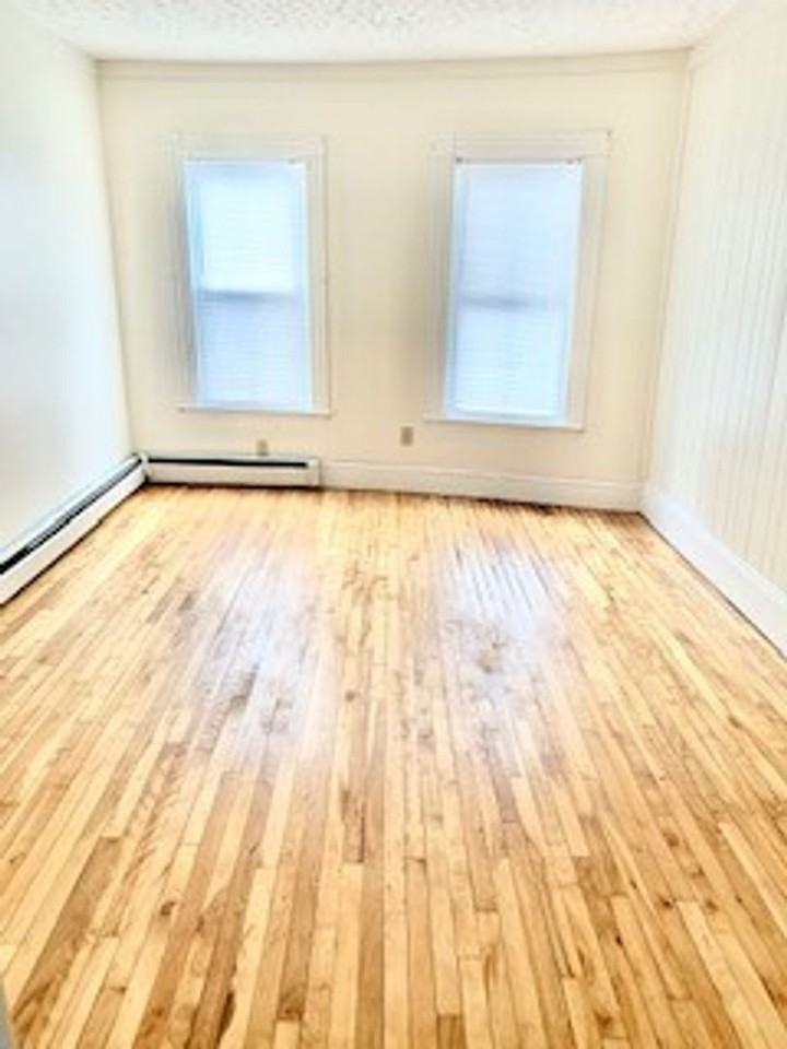 15-21 Park St. - Photo 4 of 17