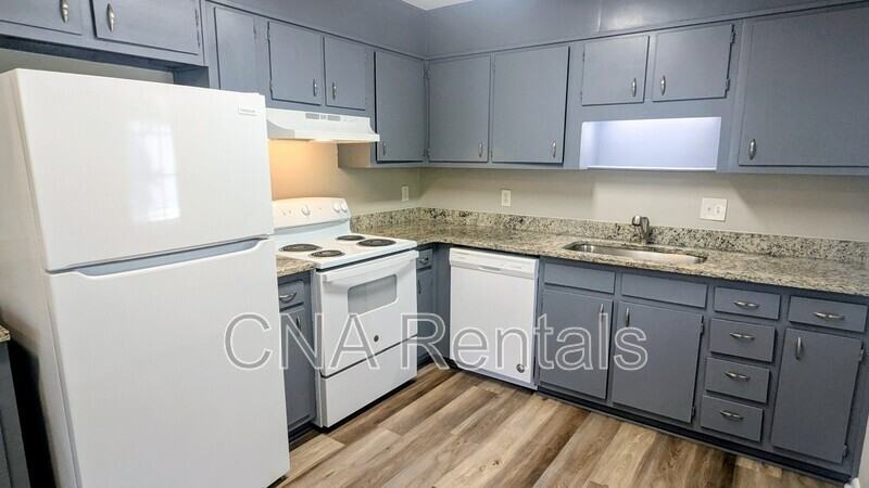 838 Wilson Cir Sw - Photo 7 of 18