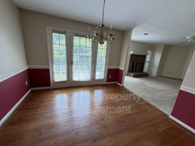 6600 Walnut Cove Dr - Photo 7 of 17
