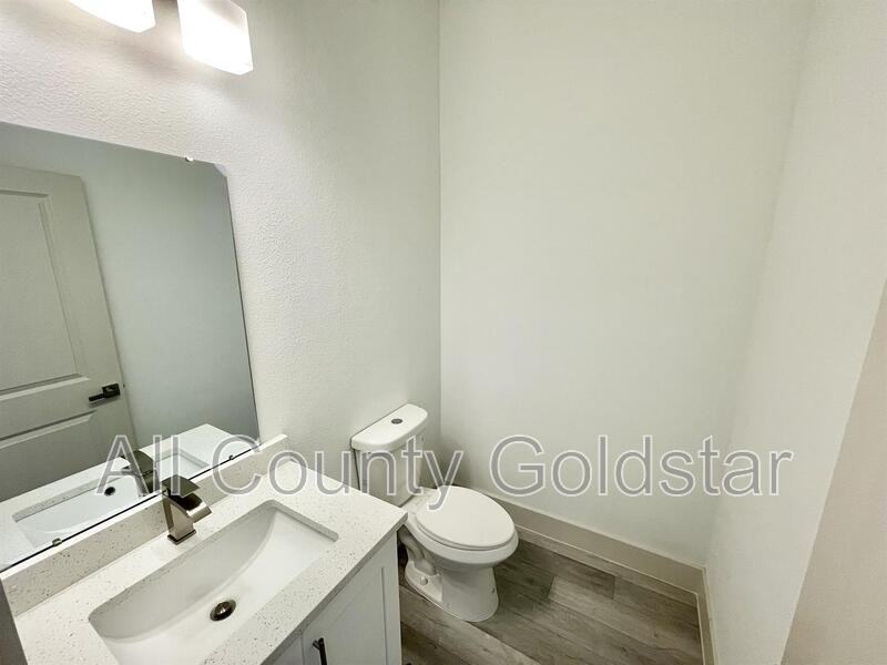 19152 Addison Ave - Photo 7 of 18