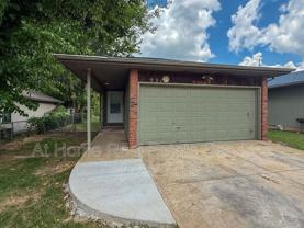 931 W Edgewood St - Photo 1 of 1