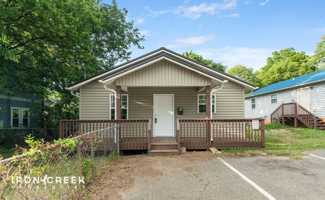 featured image of 7 Dundee St