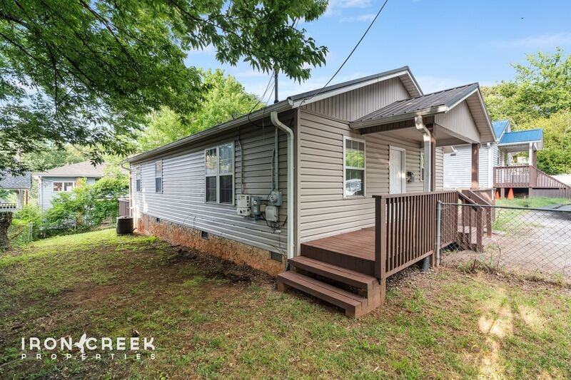 7 Dundee St - Photo 3 of 22