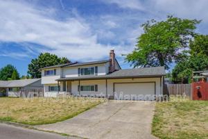 featured image of 1708 Nw 104th St