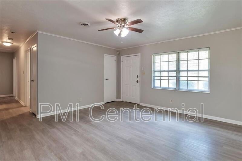 484 Evergreen Dr - Photo 4 of 26