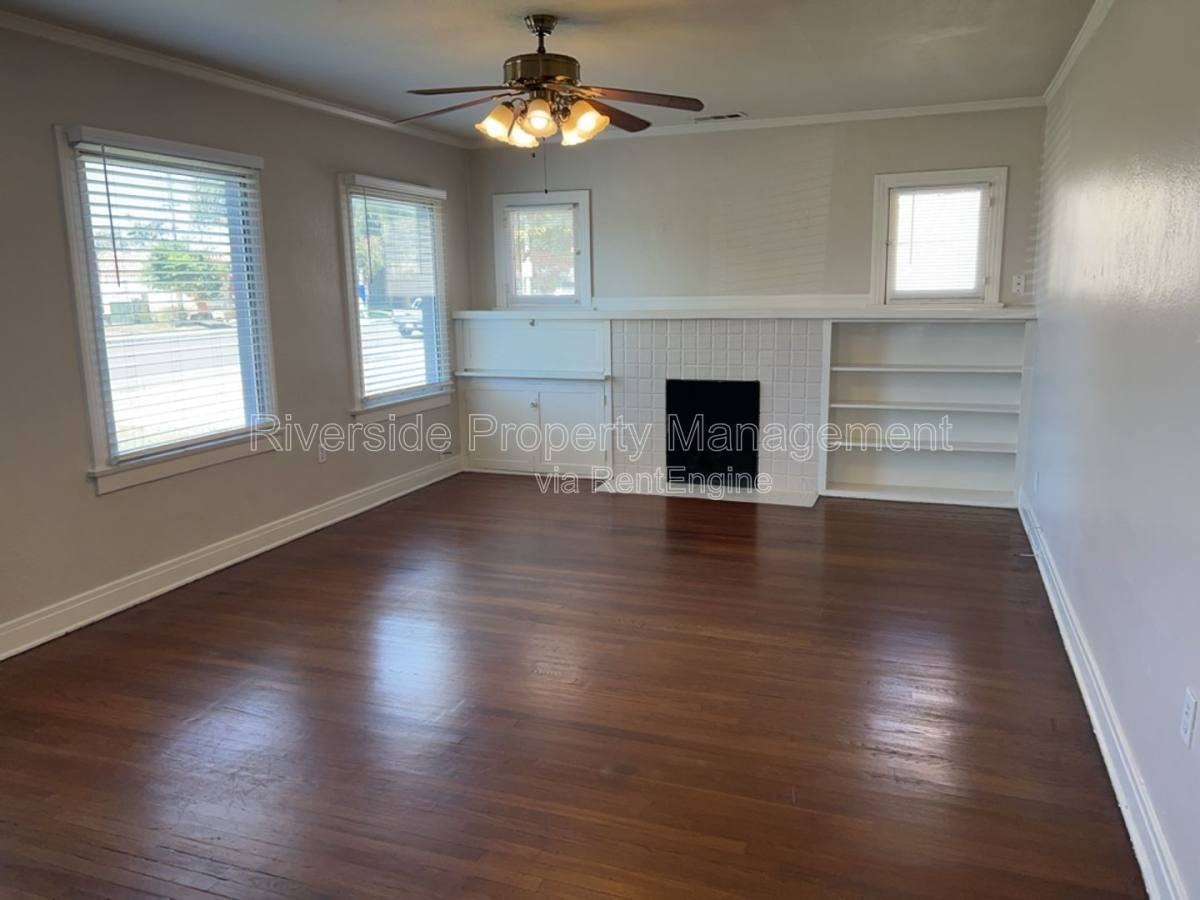 4311 Central Ave - Photo 3 of 10