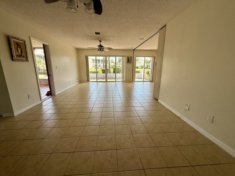 437 Wexford Cir #79 - Photo 3 of 19