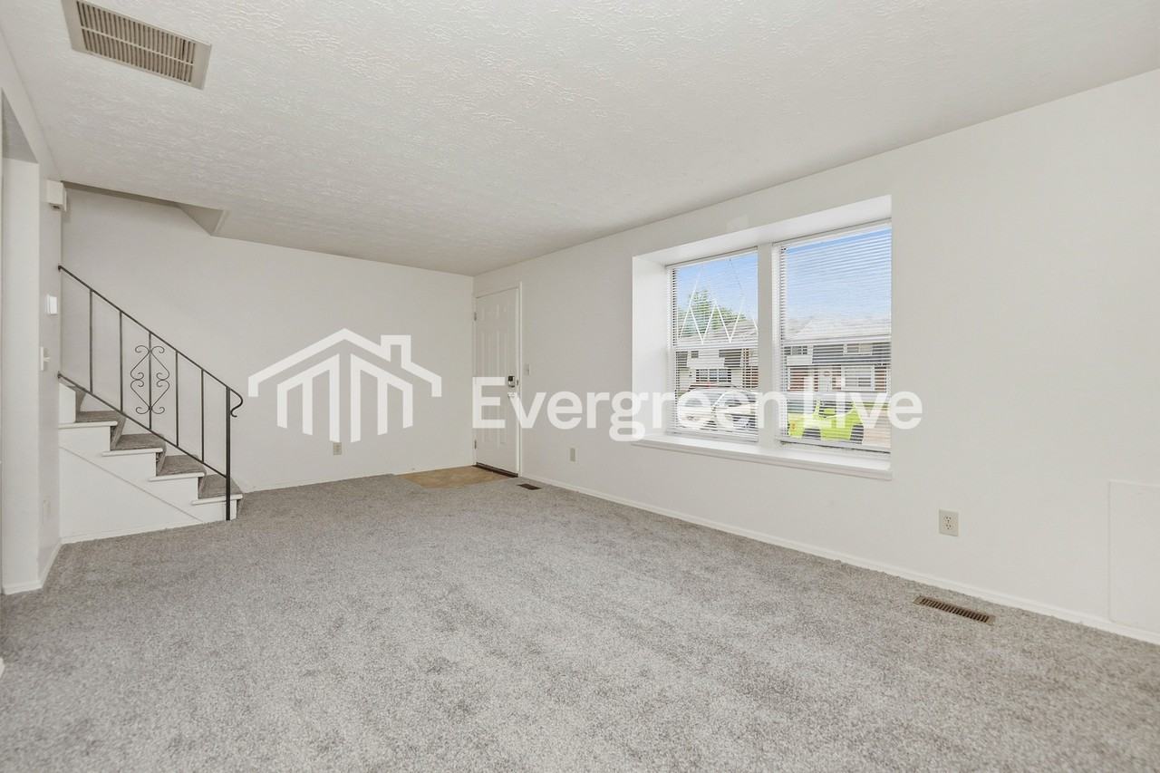 7803 Mount Hood - Photo 4 of 15
