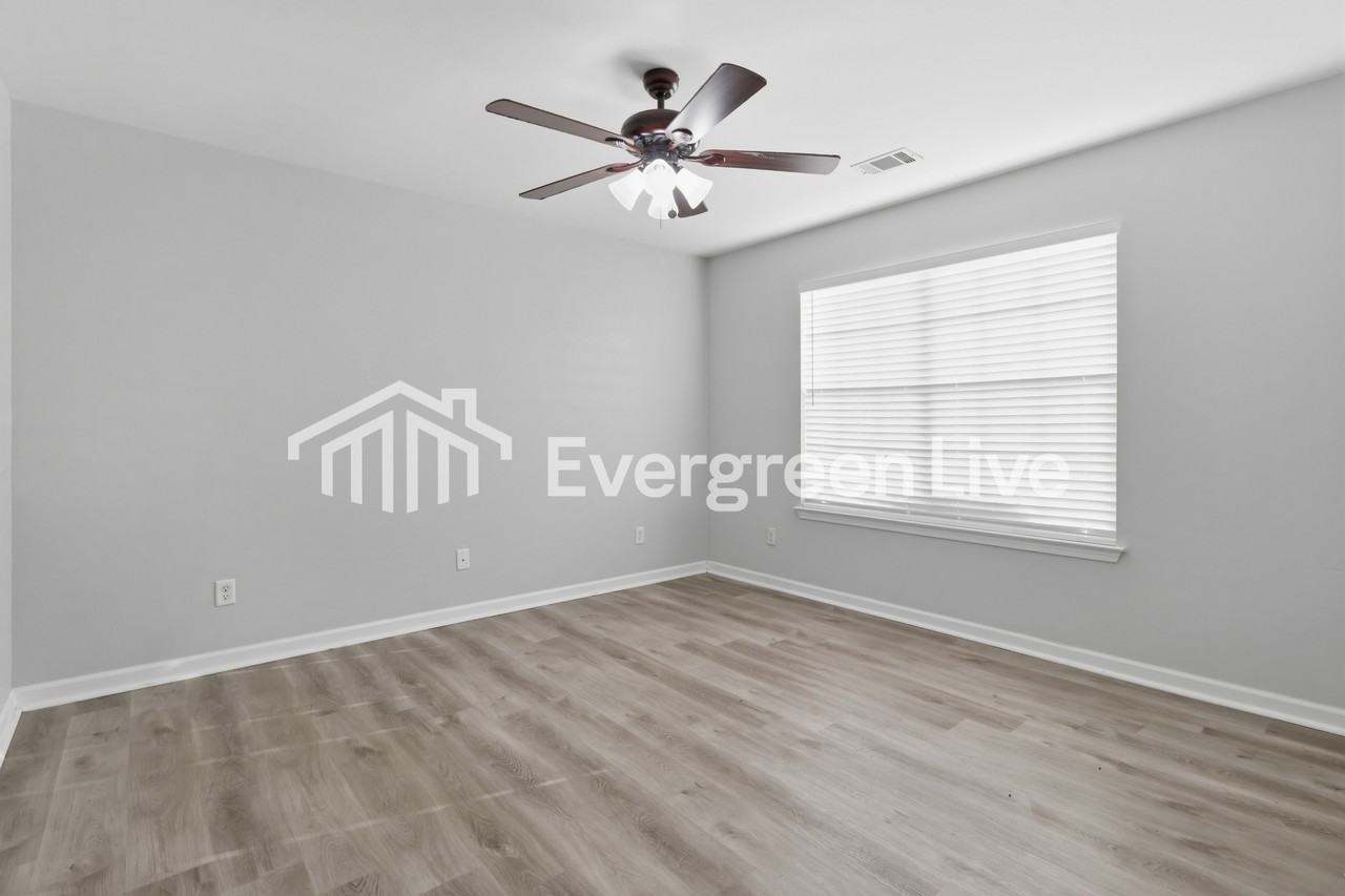 13996 Pine Glen Cv - Photo 7 of 15