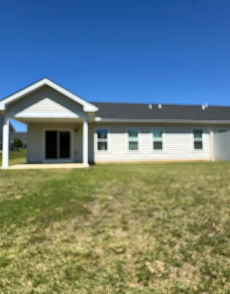 612 Dripping Spring Dr - Photo 3 of 19