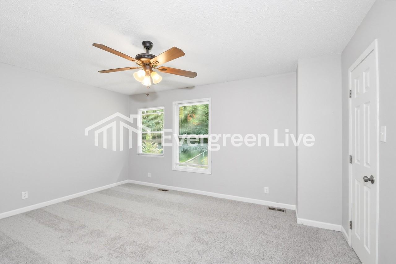 1241 New Towne Rd - Photo 7 of 15