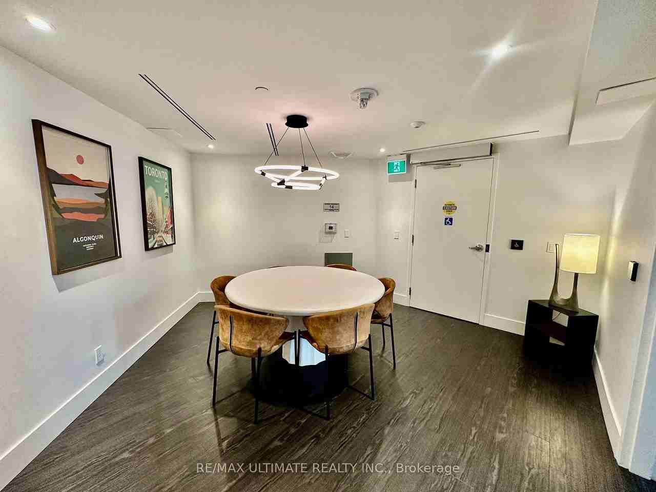 57 Brock Avenue - Photo 11