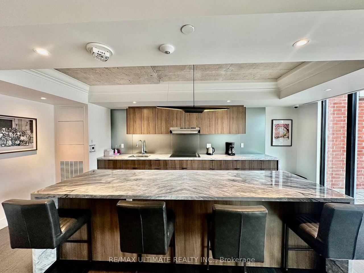 57 Brock Avenue - Photo 35