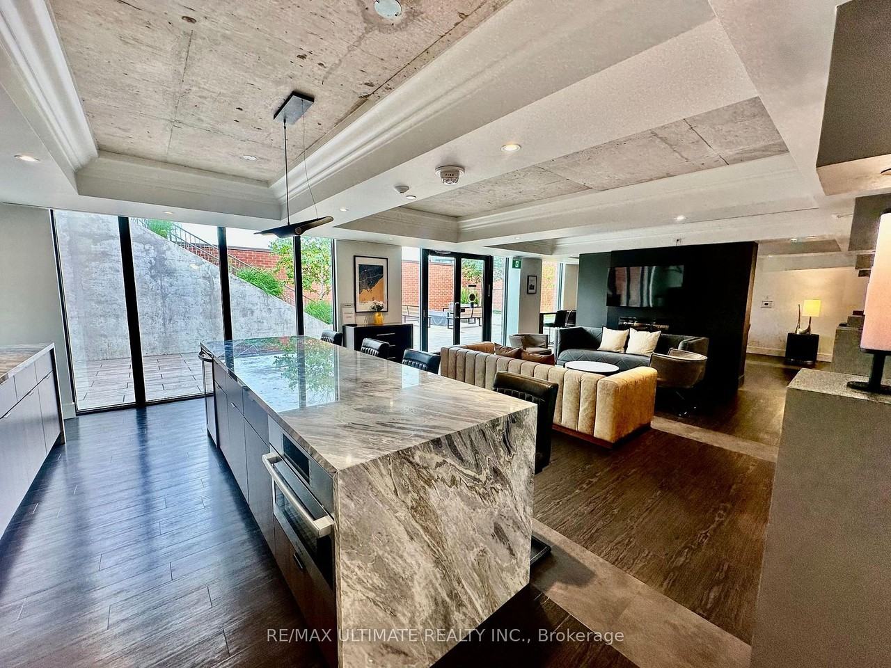 57 Brock Avenue - Photo 24