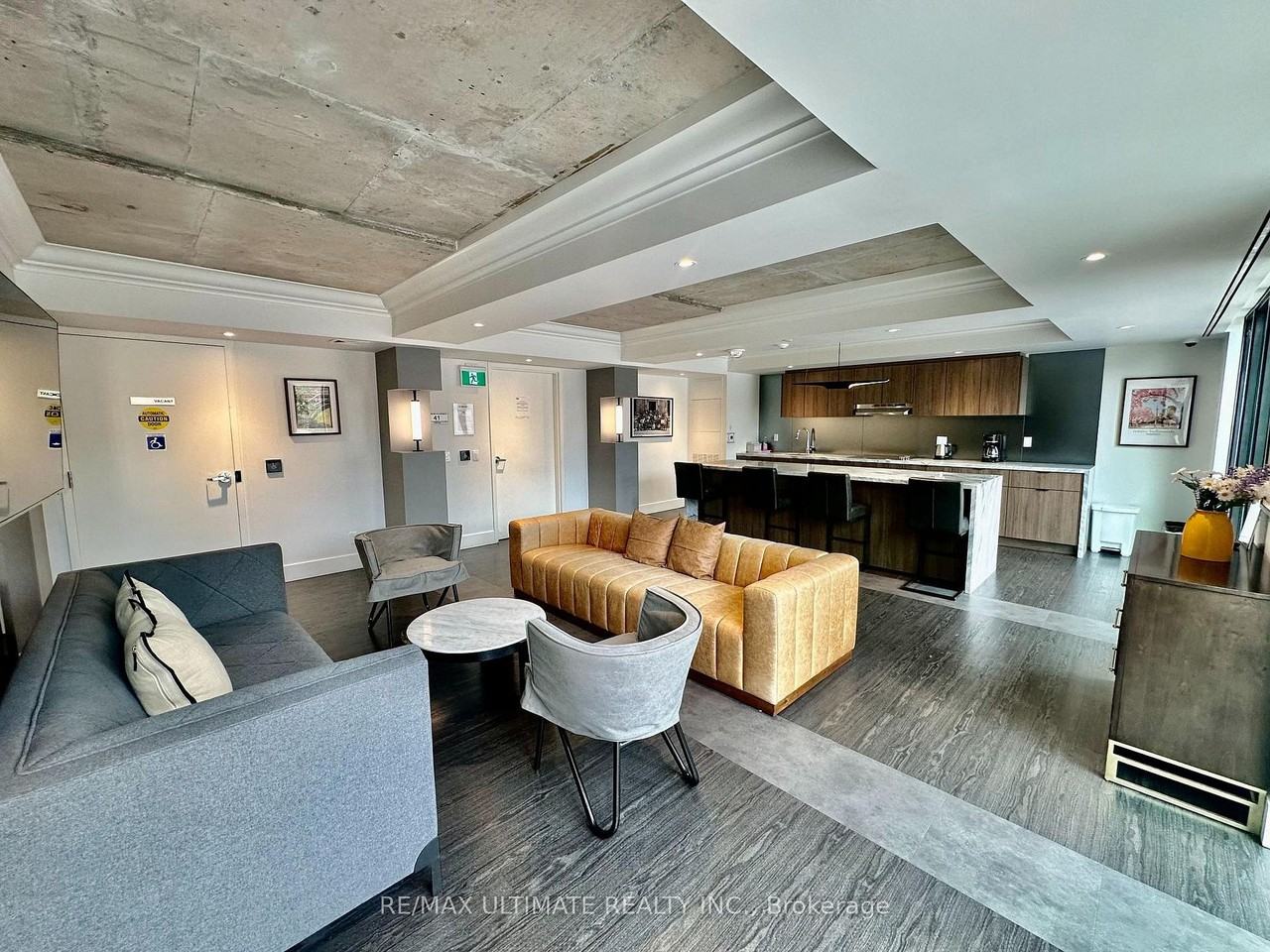 57 Brock Avenue - Photo 37