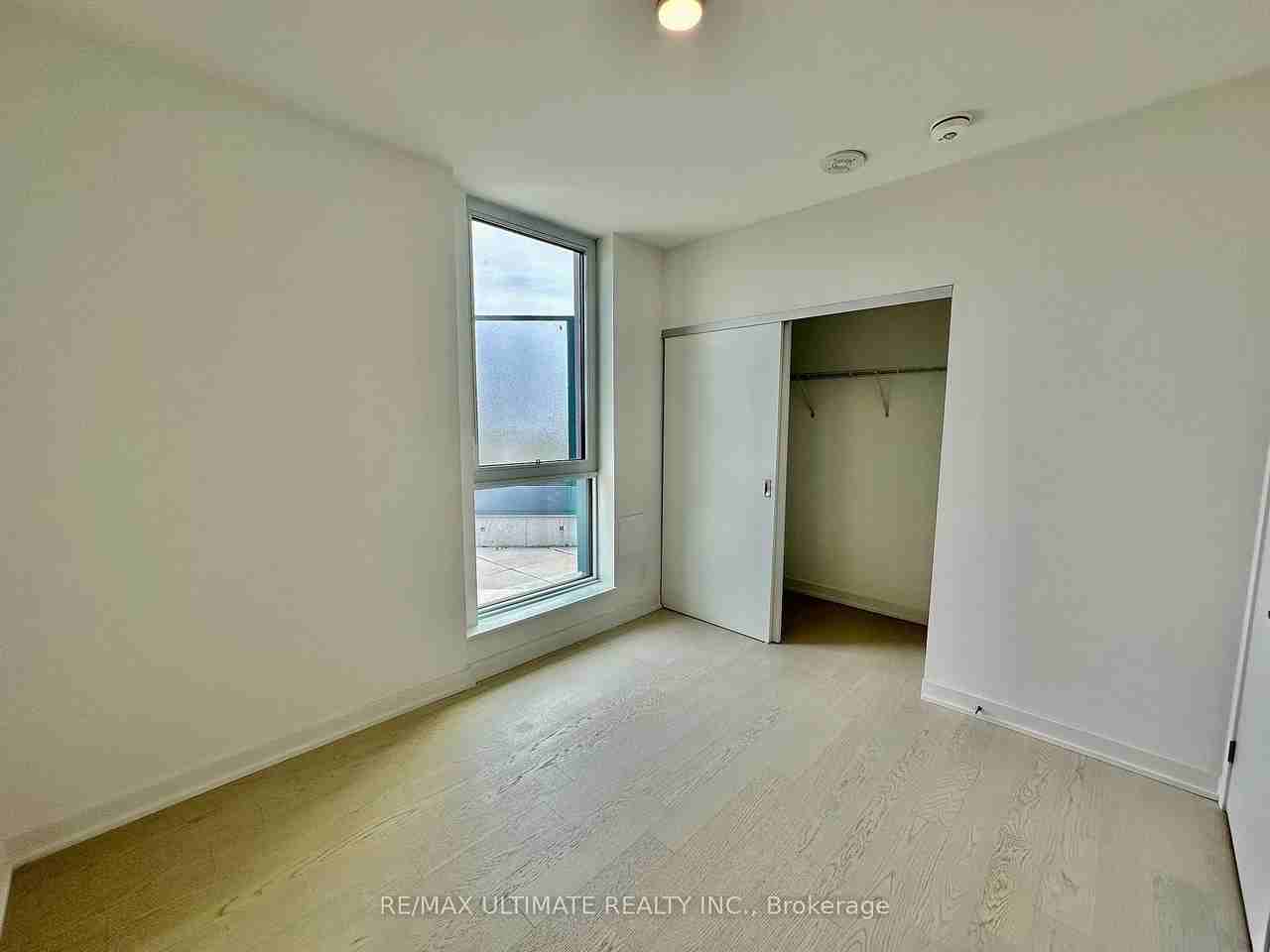 57 Brock Avenue - Photo 15