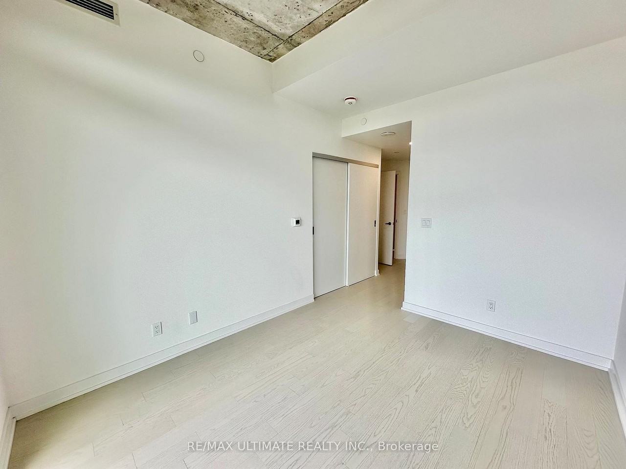57 Brock Avenue - Photo 19