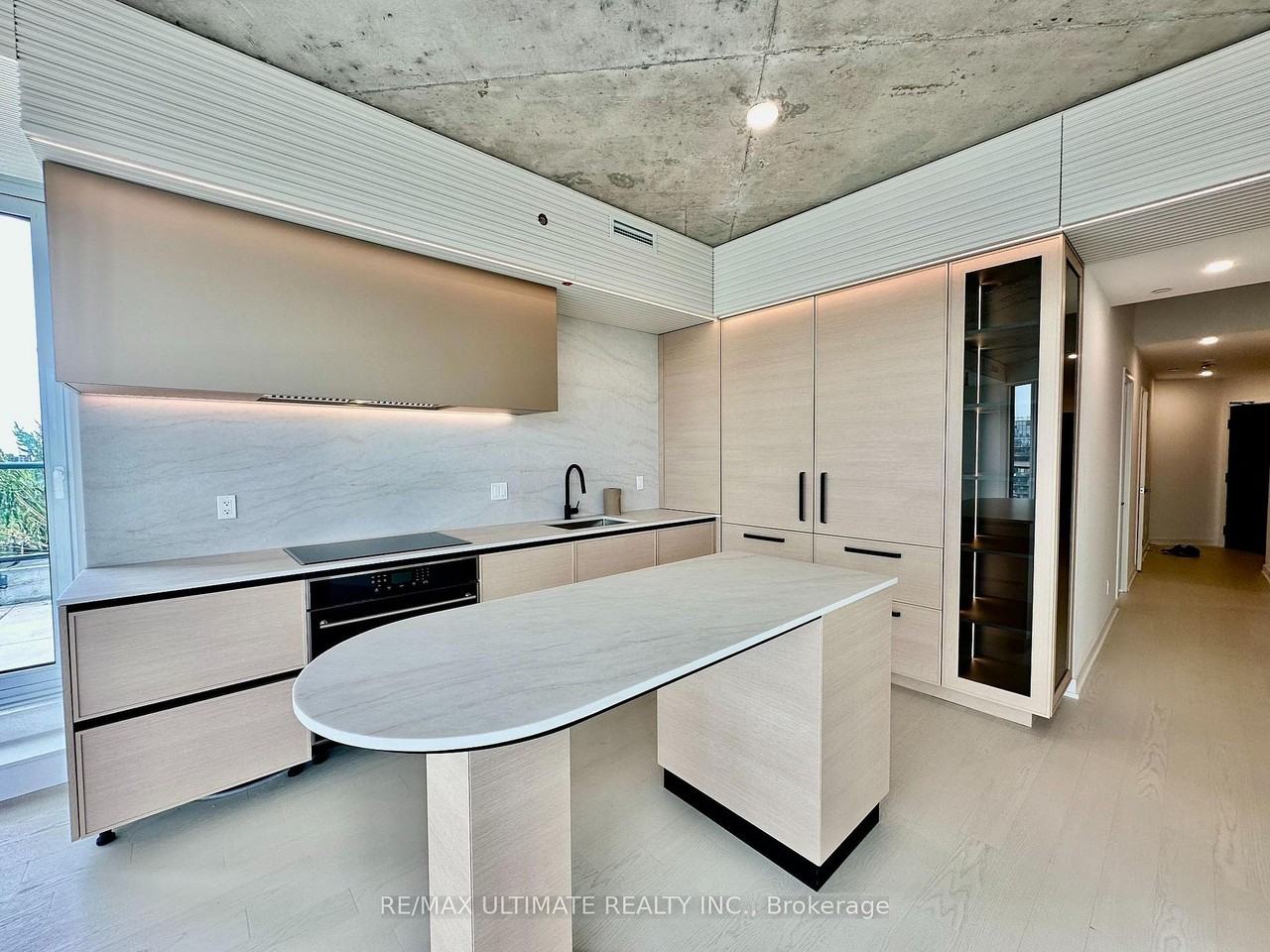 57 Brock Avenue - Photo 4