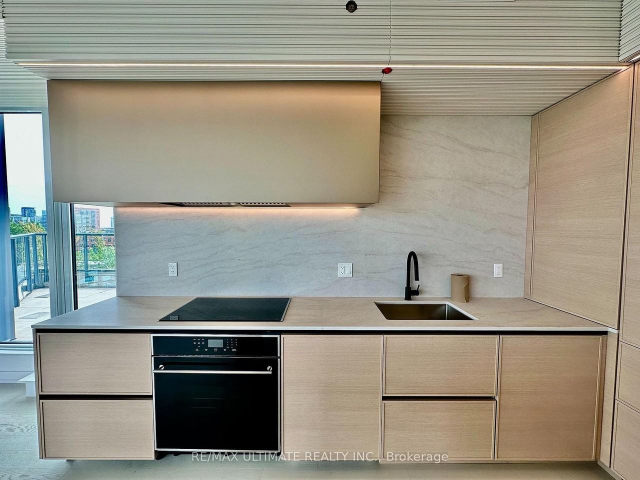 57 Brock Avenue - Photo 5