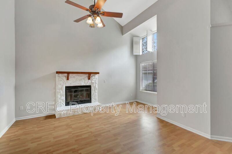 1411 Oaklanding Rd - Photo 4 of 23