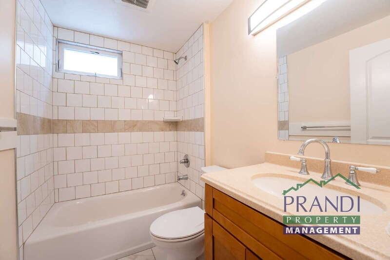 109A Live Oak Ave - Photo 7 of 12