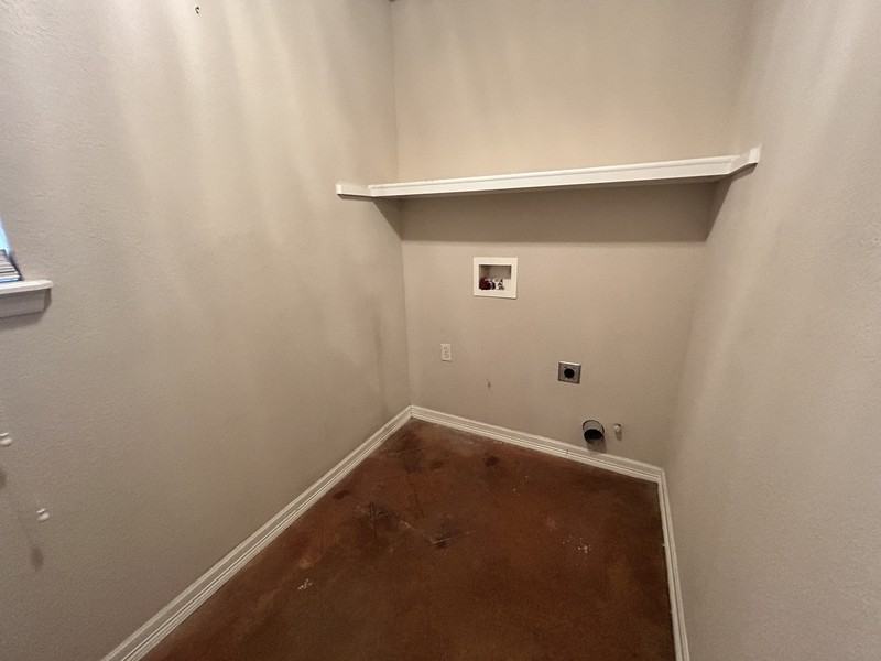 11812 N 107th East Ave - Photo 5 of 10