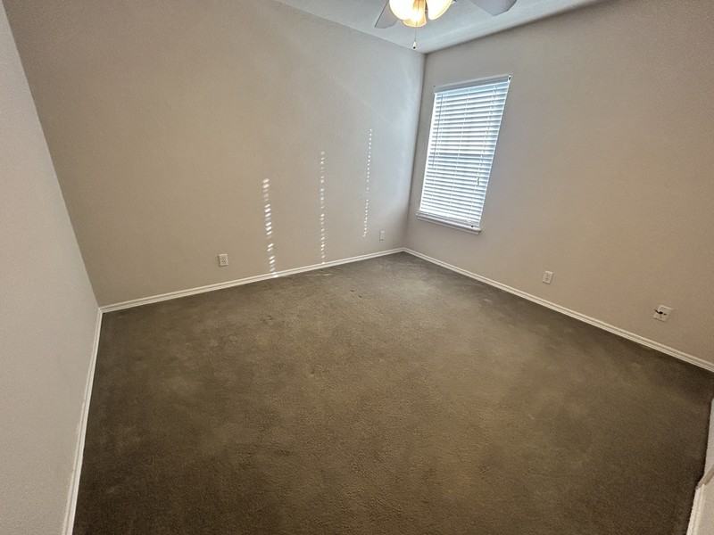 11812 N 107th East Ave - Photo 6 of 10