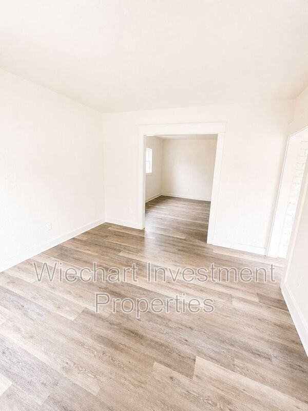 514 N Shore Dr - Photo 6 of 10