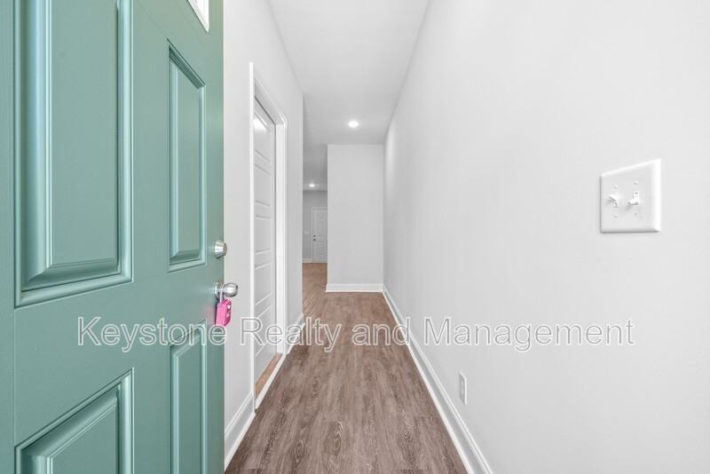 750 Tracy Ln #G106 - Photo 2 of 14