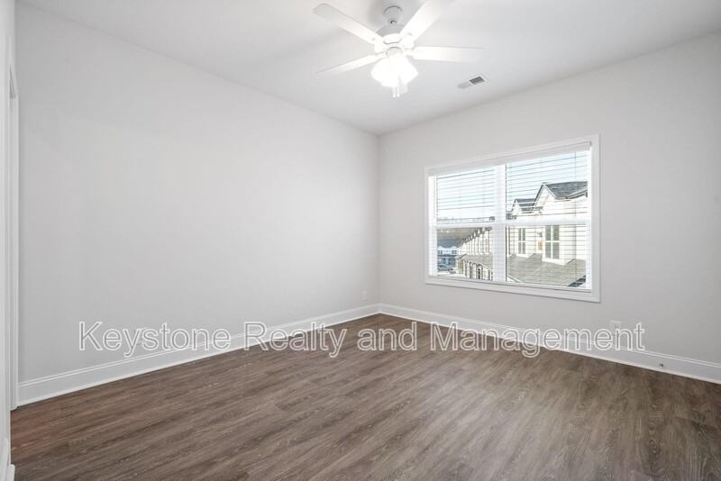 750 Tracy Ln #G106 - Photo 3 of 14