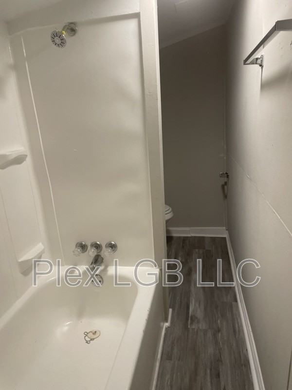 209 Payne St - Photo 2 of 6