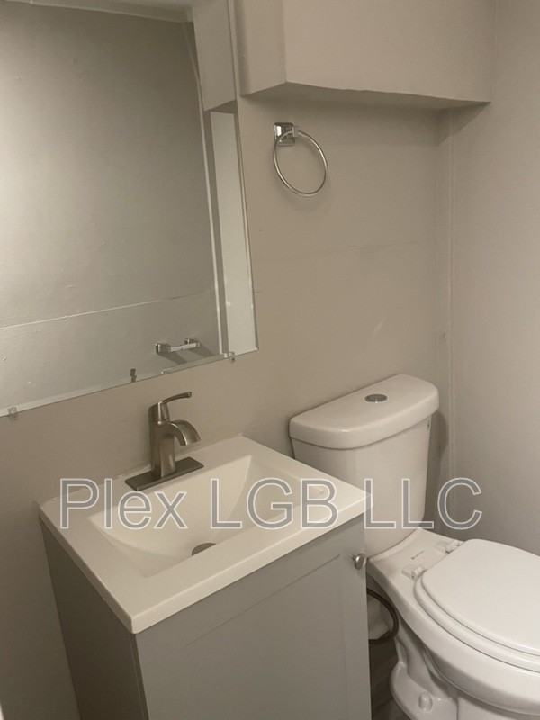 209 Payne St - Photo 3 of 6