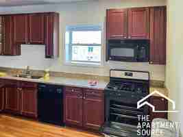 featured image of 3922 N Pine Grove Ave #3