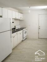 featured image of 2009 W Cortez St #12