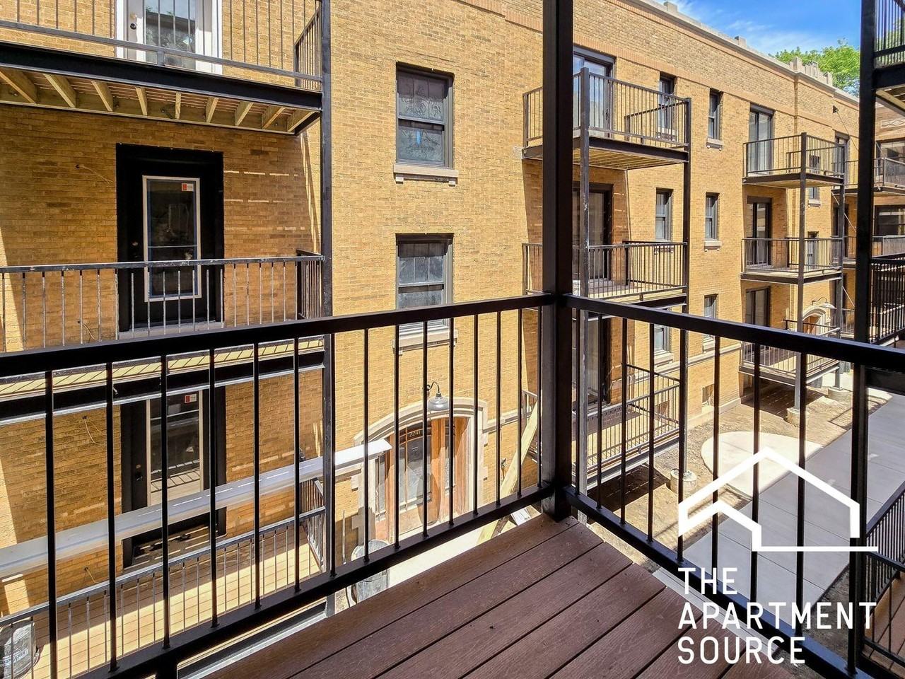 2241 N Bissell St #GDN - Photo 7 of 7