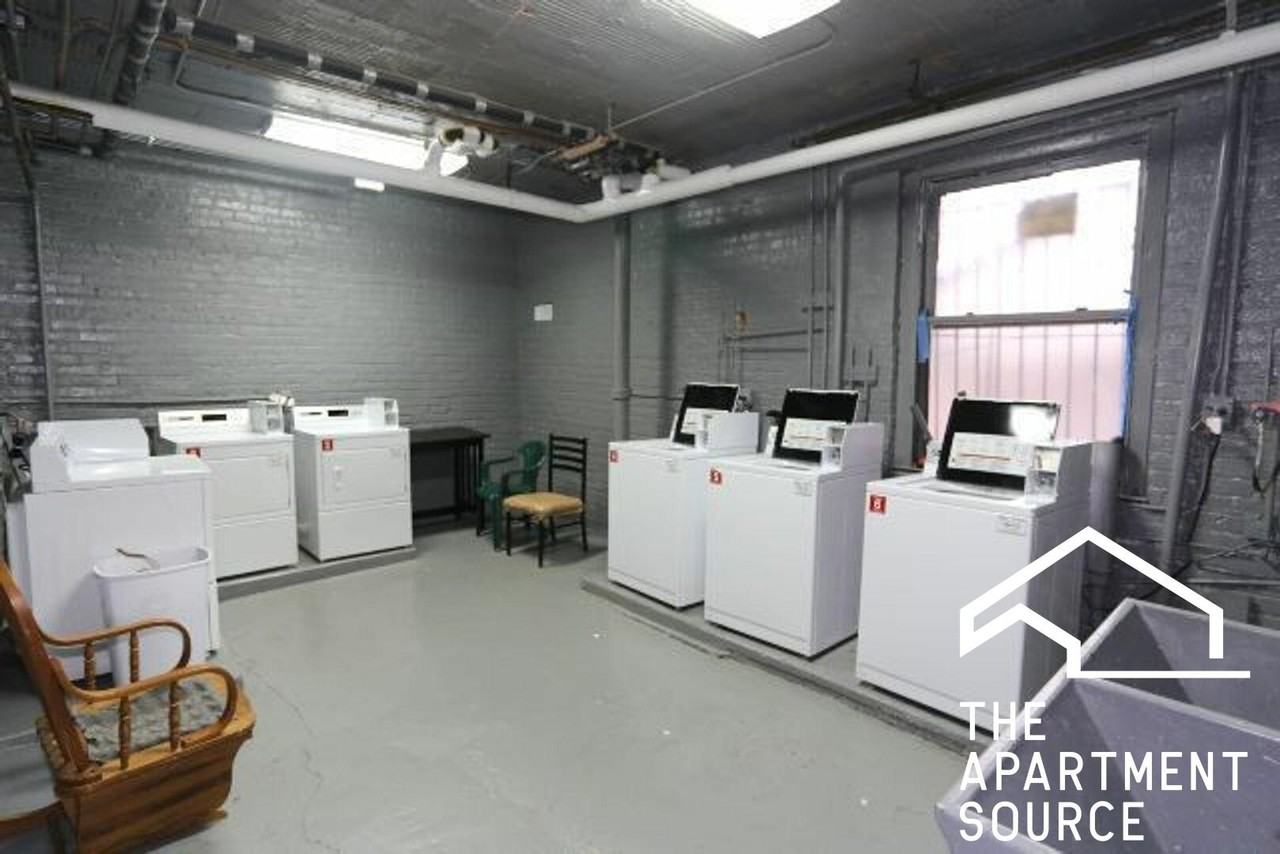 4735 N Beacon St #104 - Photo 7 of 9