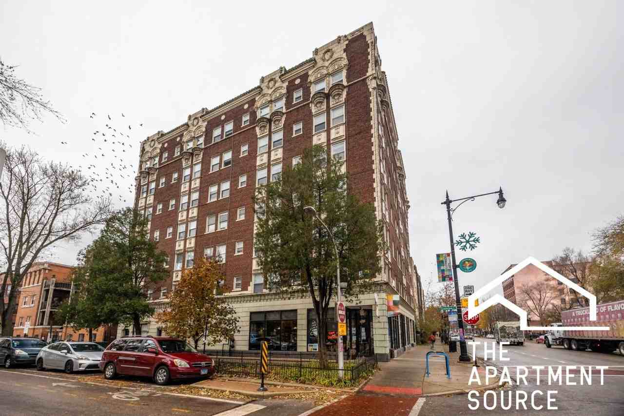 6930 N Greenview Ave #511 - Photo 6 of 9