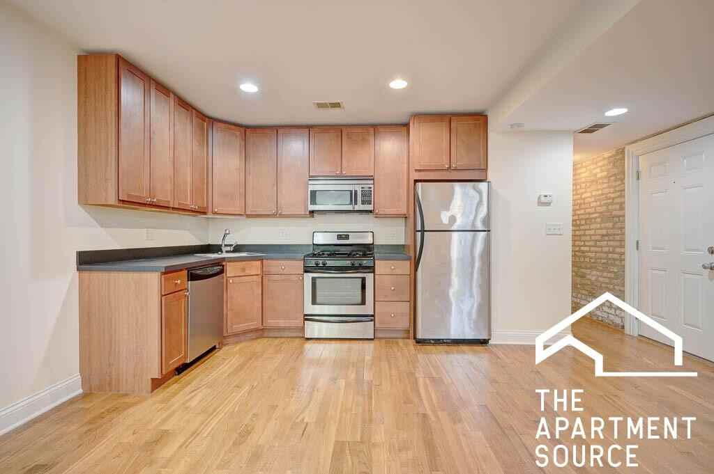2834 N Albany Ave #G - Photo 2 of 15