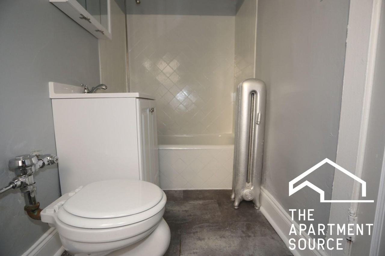 4604 N Beacon St #2D - Photo 5 of 8