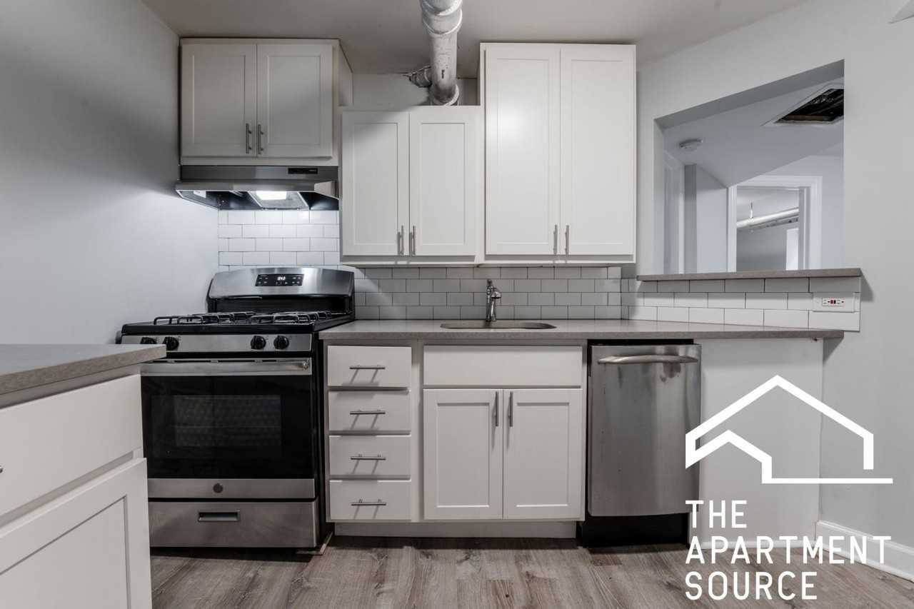 5051 N Damen Ave #GE - Photo 2 of 14