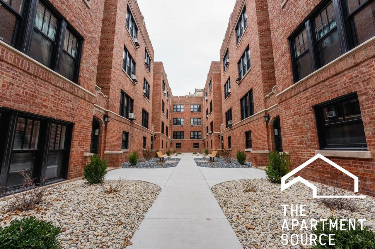 630 W Arlington Pl #5 - Photo 2 of 3