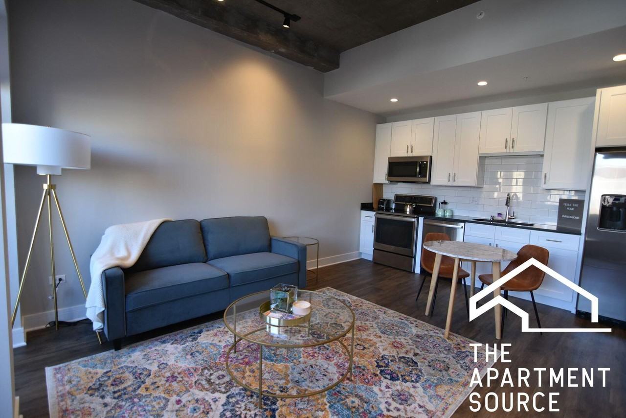 3833 N Broadway St #514 - Photo 2 of 36
